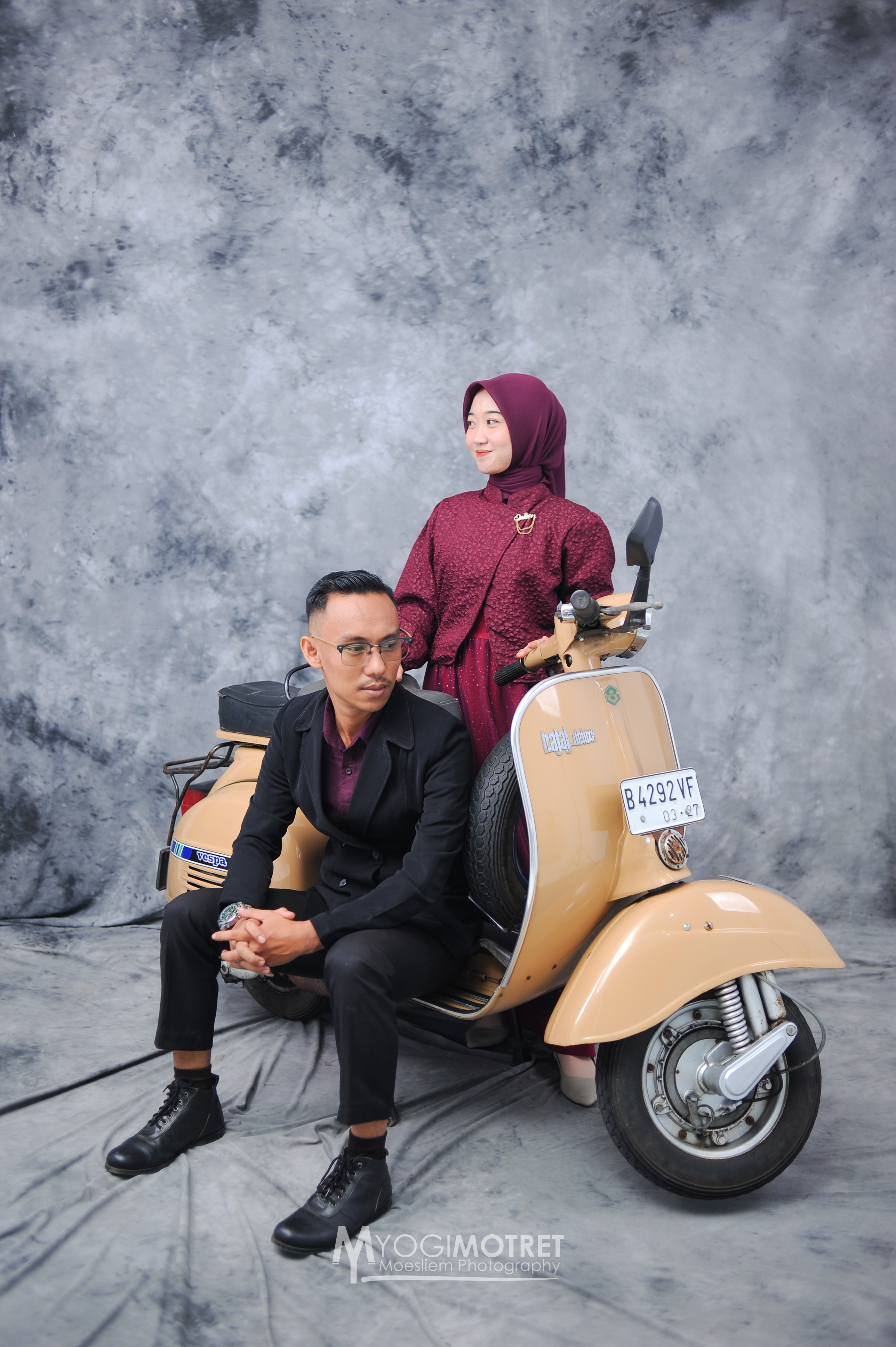Exclusive - Photo Studio
